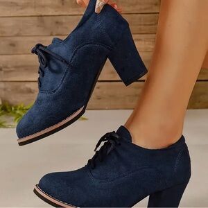 ‼️New‼️Women's Solid Color Trendy Shoes-Size 8